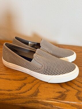 Sperry Perforated Slip-On Mules in Light Grey